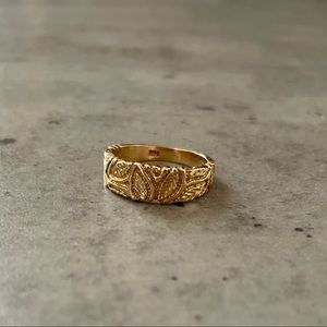 Gold leaf band